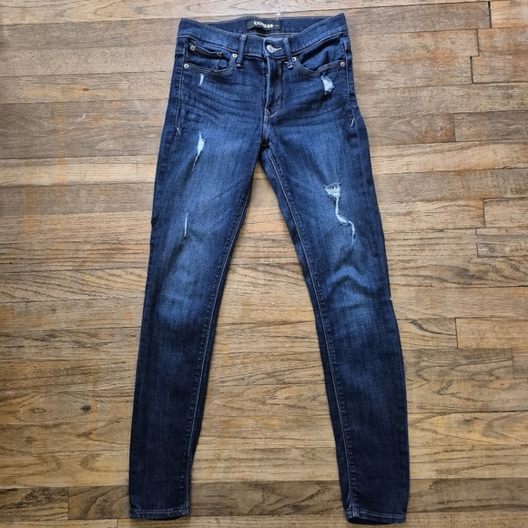 Express Women's Mid-Rise Stretch Blue Distressed Legging Jeans - 0R - Picture 9 of 9